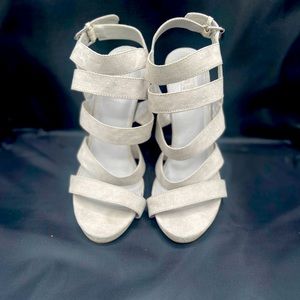 Forever 21 suede stilettos sandals